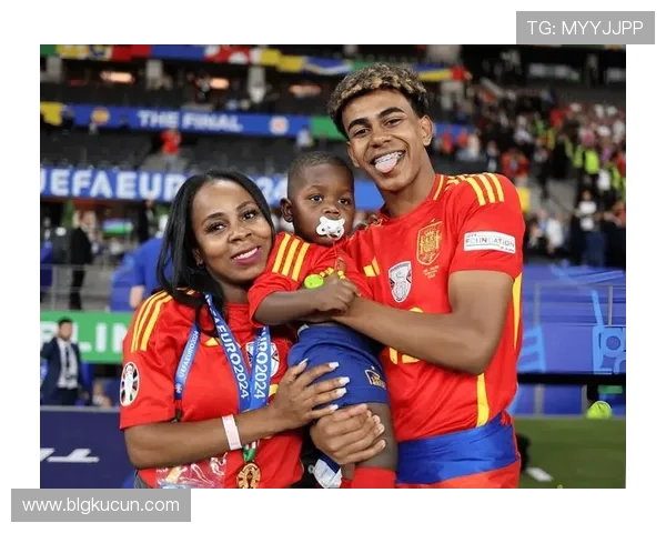 加维社媒祝佩德里生日快乐愿你在巴萨继续闪耀青春岁月